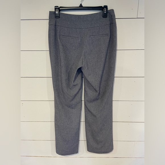 Apt 9 - Women’s dress pants size 4 - Picture 2 of 6